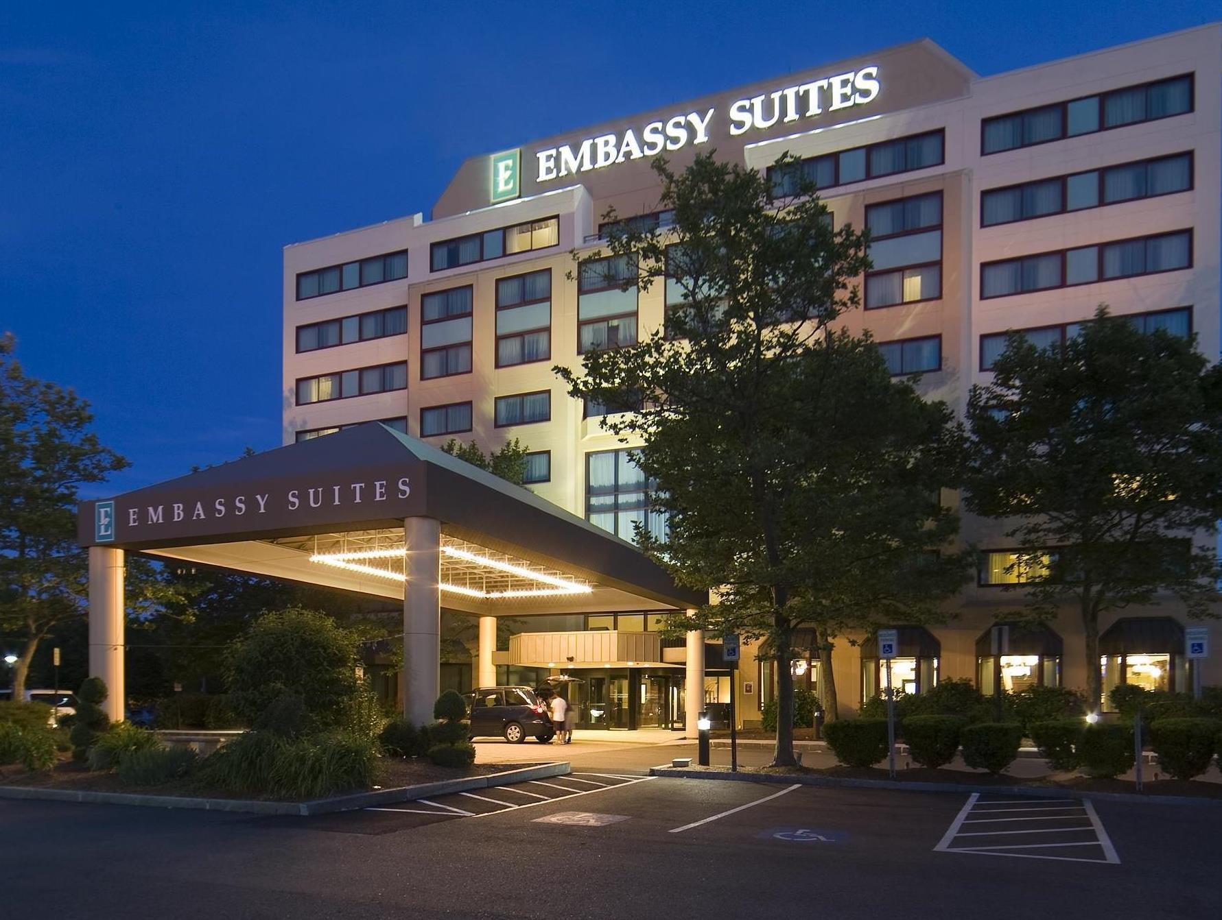 Embassy Suites By Hilton Boston Waltham Bagian luar foto